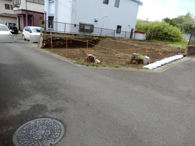 nynʐ^ nyn