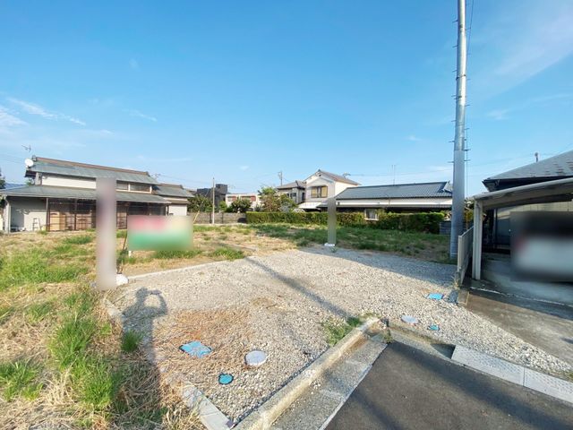 nynʐ^ ynʐ^