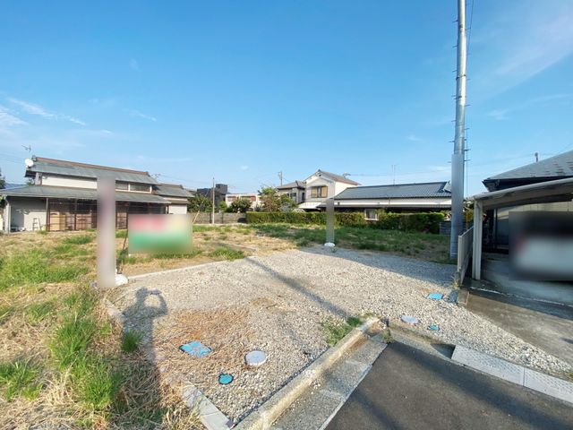 nynʐ^ ynʐ^