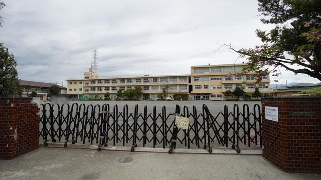 ӊ cs䏬wZ k12B 930m