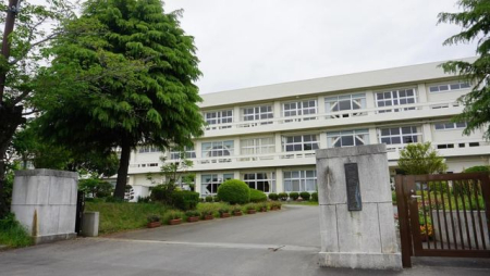 ���ӊ� ��䒬���Ì����w�Z �k��19���B 1470m