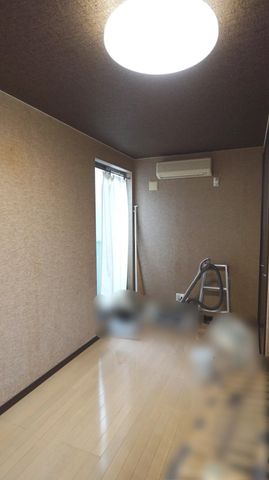 �Q�� �m��