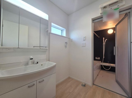 ���ʑ�E���ʏ� ���ʎ�