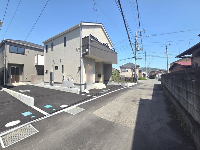 ���n�O�ώʐ^ �O�ʓ��H�܂ފO��