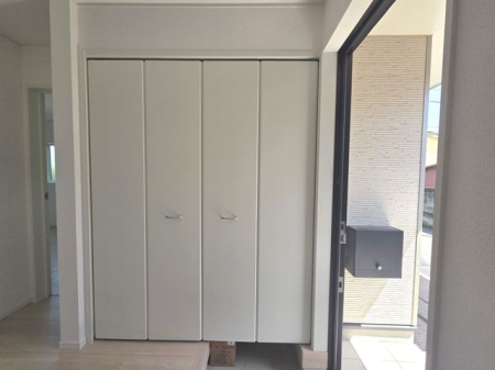 ���� ����