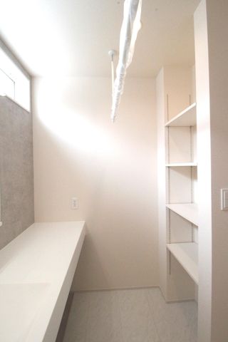 ���ʑ�E���ʏ� ���ʎ�