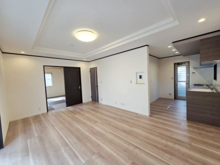 ���r���O ���r���O
